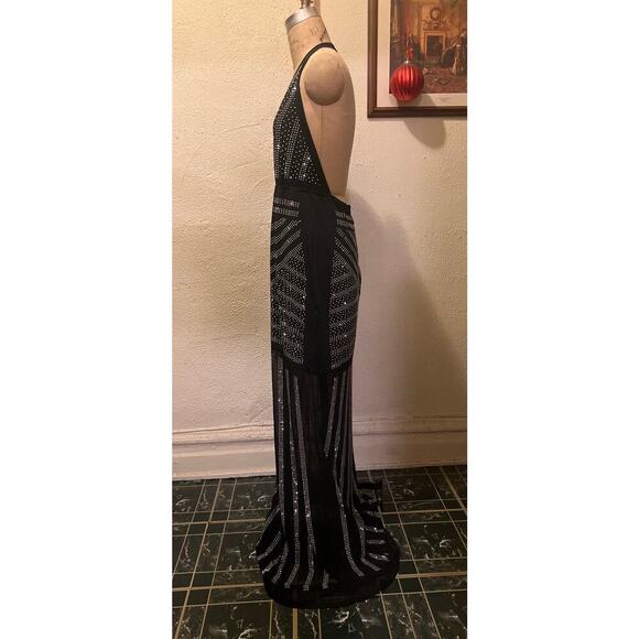 Black Halter Top Deep V-Neck Open Back Sheer Rhinestone Long Dress Size XXXL - Picture 9 of 13
